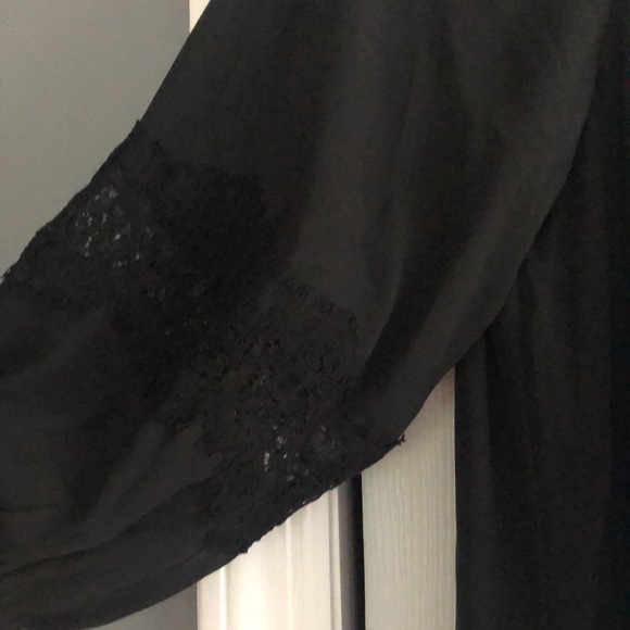 Loft Dress - Picture 3 of 5